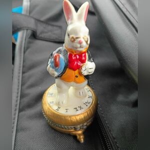 Alice In Wonderland White Rabbit Trinket Box With Charming Mini Clock Euc